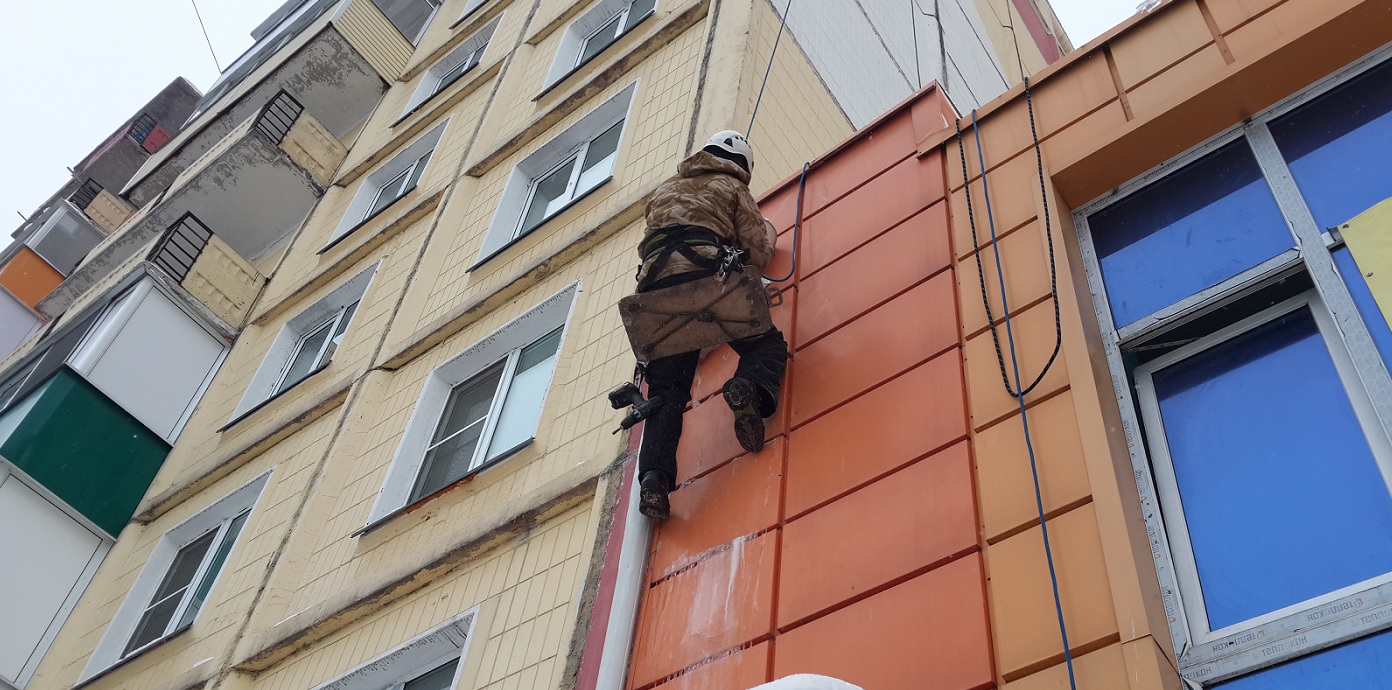 Услуги промышленных альпинистов для высотных работ в Красноярском крае