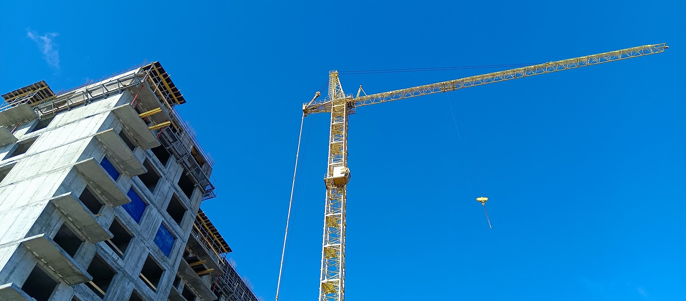 Аренда и услуги башенных кранов для стротельства высотных домов и зданий в Норильске
