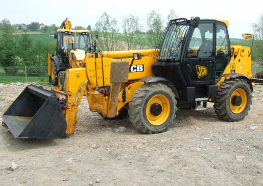 Телескопический погрузчик JCB взять в аренду, заказать, цены, услуги - Красноярск