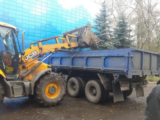 Поиск техники для вывоза и уборки строительного мусора стоимость услуг и где заказать - Ачинск