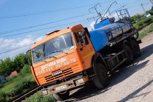 Доставка питьевой и технической воды от 1м3 до 15м3 стоимость услуг и где заказать - Красноярск